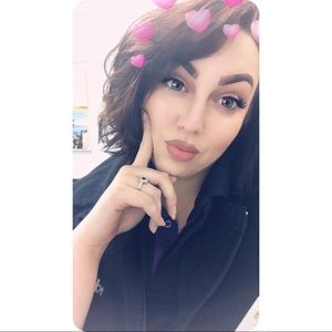 Meet your Posher, Hailey